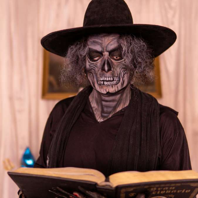 Cómo organizar un Club de Lectura de Terror en Octubre paso a paso Club De Lectura De Terror, lecturas de halloween